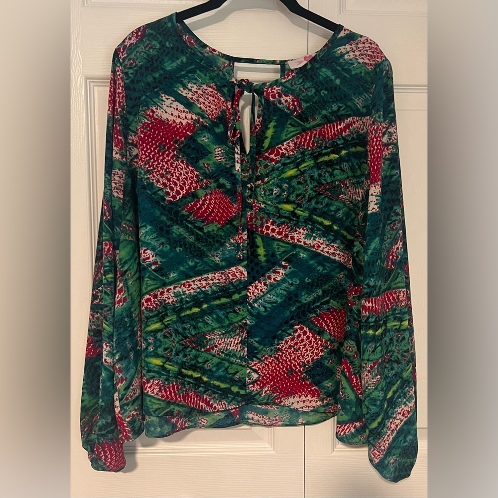 Women's Buddy Love Keyhole Front Long Sleeved Forest Style Top